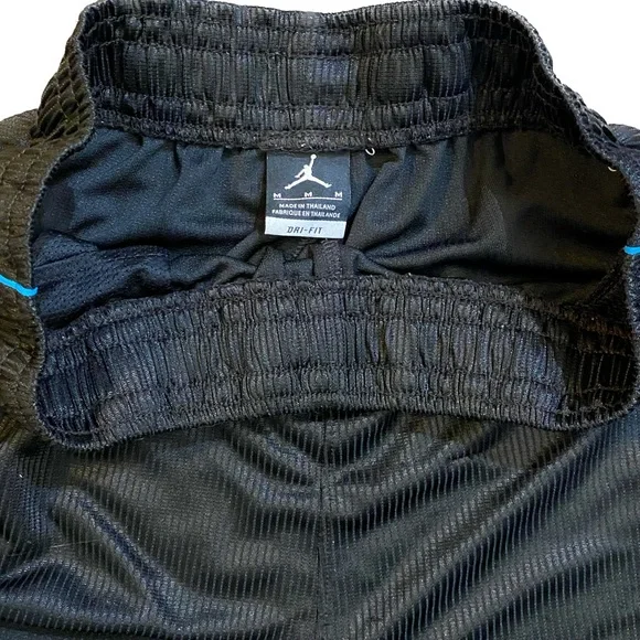 Vintage Nike Air Jordan Dri-Fit Basketball Shorts - Picture 5 of 5